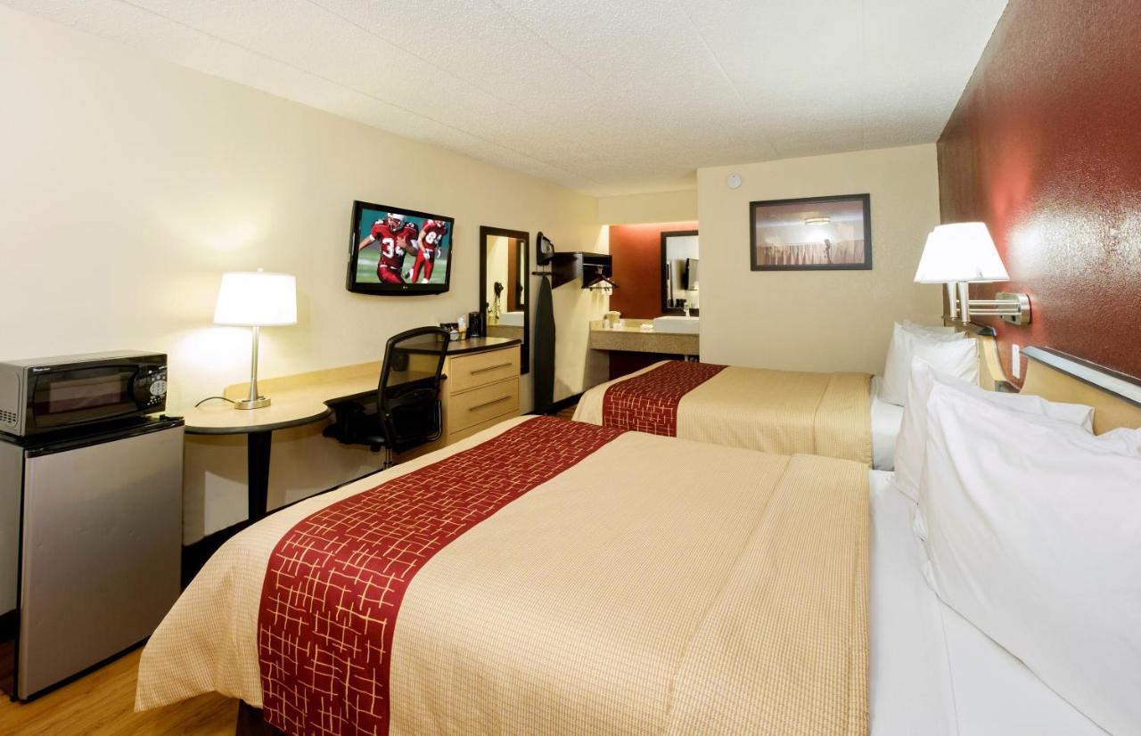 Red Roof Inn Columbus West - Hilliard New Rome Exteriör bild